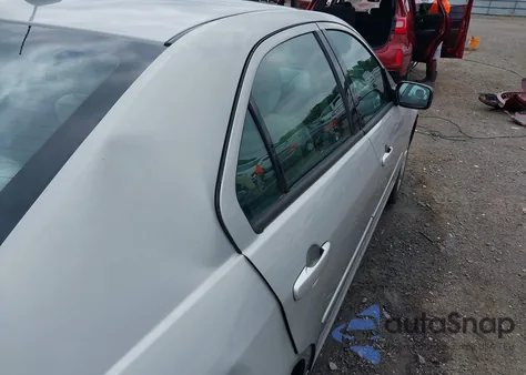 2008 Ford Fusion S z USA, uszkodzony, nr VIN 3FAHP06Z48R231960